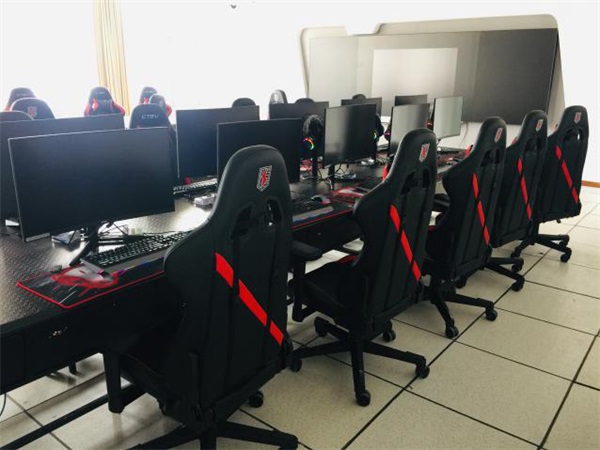 �H���wУ������(gu��)�H늸�(j��ng)�W(xu��)Ժ�̌W(xu��)�h(hu��n)����ô����