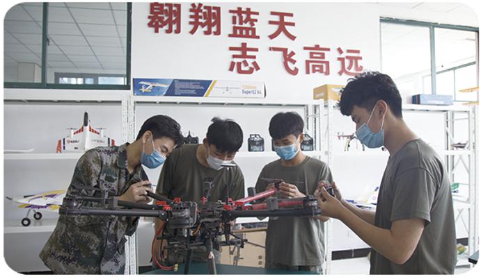 �R�������W(xu��)У���ԌW(xu��)�o�˙C(j��)���g(sh��)��