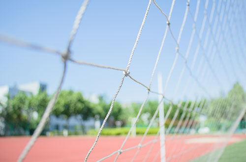 �ڼ����W(xu��)У�����W(xu��)�ɿ������б��φ���