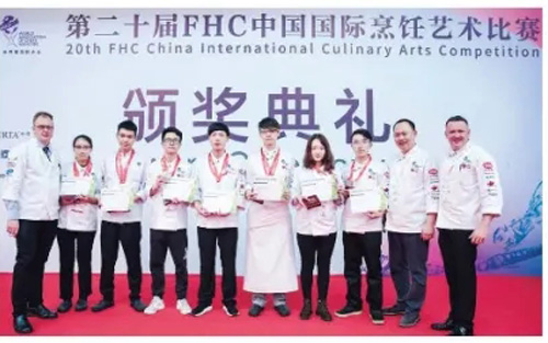 �H���м����WԺ�Ă����I(y��)���^ֵ�È�����