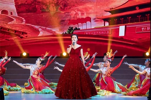 �R��ˇ�g(sh��)�W(xu��)У2021Ԫ��(li��n)�g���(hu��)