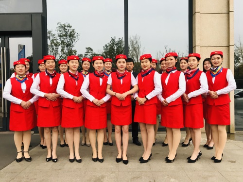 ���������W(xu��)У���F·���I(y��)���^����