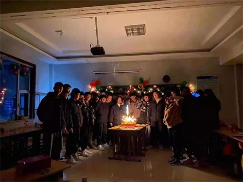 �̸߿��͸߿���ɶ�^(q��)�e��