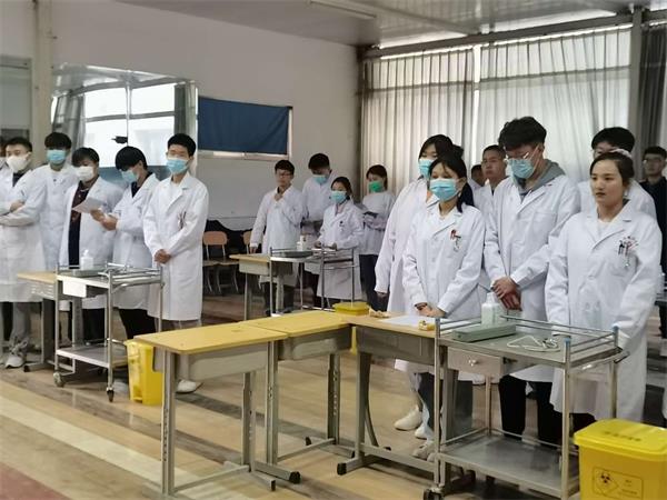 ɽ�|���������W(xu��)У2021���t(y��)�W(xu��)������Ӗ(x��n)�����_�Ļ