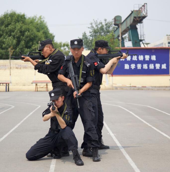 ɽ�|�|�I���˾���W(xu��)У�ؾ����I(y��)�Æ���