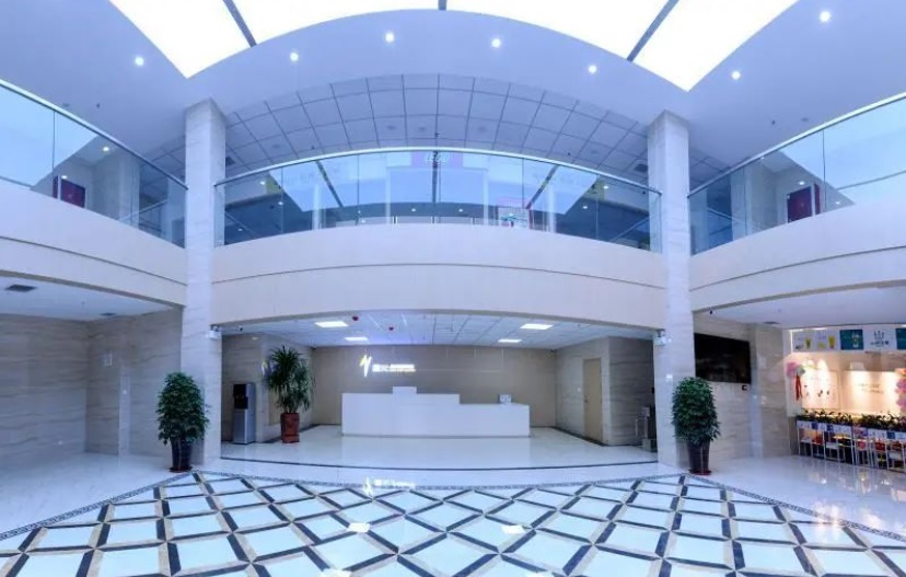 ɽ�|�ǻ��W(xu��)Ժ33����У�c���_�������ش�Y⠻݁��u��