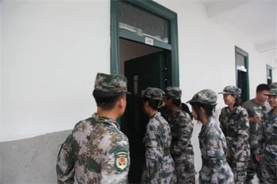 �R�����ɇ�����������У�@�������