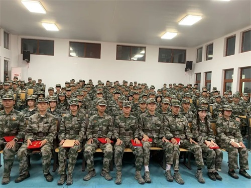 �R�������I(y��)�еȌ��I(y��)�W(xu��)У�����W(xu��)����(hu��)����