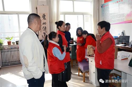 ���_(t��i)���z�����c(di��n)��Ӗ(x��n)�W(xu��)Уꐼt��У�L(zh��ng)һ���ٴε���ϼ�������ӂ���