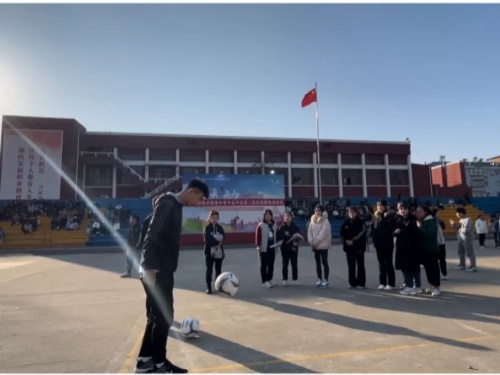 �����\(y��n)�� Ȥζ���ʝ�(j��)�ϑ�(y��ng)�ü��g(sh��)�W(xu��)У�e�еڶ���Ȥζ�\(y��n)�ӕ�