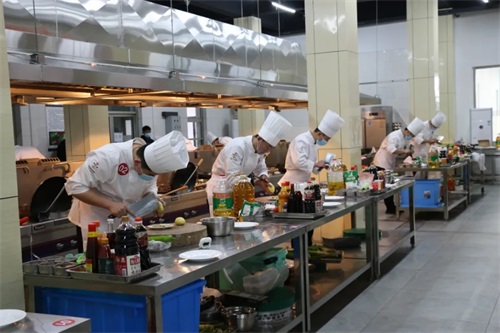 ɽ�|ʡ�H���̘I(y��)�W(xu��)У��2021��ɽ�|ʡ�I(y��)ԺУ���ܴ�ِ���M���ِ��ЊZ��һ�Ȫ�