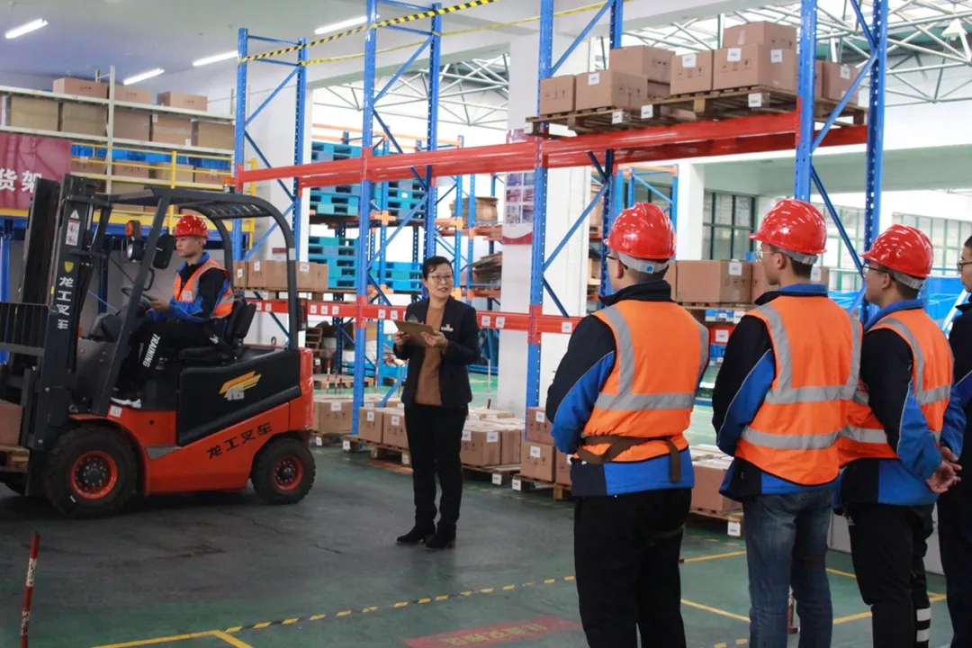 �����ĞH�̡�ɽ�|ʡ�H���̘I(y��)�W(xu��)У��ȫ���I(y��)ԺУ�ڄ�(d��ng)������(j��ng)�(y��n)������(hu��)�������Ͱl(f��)��