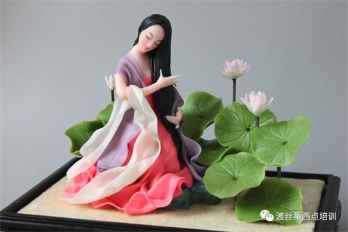 ���z�����c��Ӗ�WУ