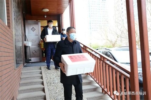 ���������ӡ������z��ꐼt��У�L��������ʿһ�О���^(q��)һ�������ˆT��ȥ�������ˮ���