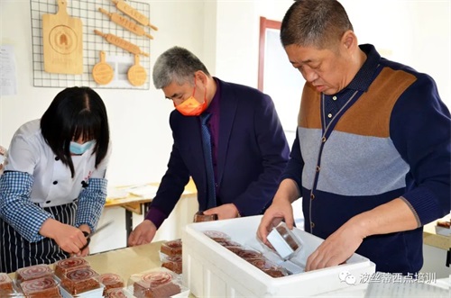 ��ů���ߡ��������z��ꐼt��У�L��������ʿ����^(q��)���t(y��)�o��������־Ը����ȥ���c����������~���¾���ɐ۵��ˣ�