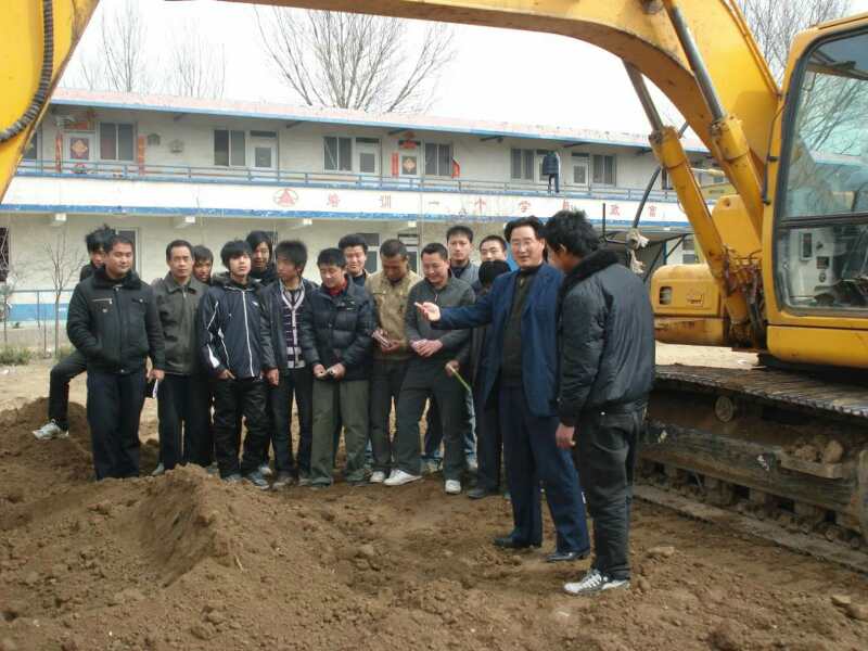 ��(j��)���E���ھ�C(j��)��Ӗ(x��n)�W(xu��)У�_�O(sh��)��Щ�n����