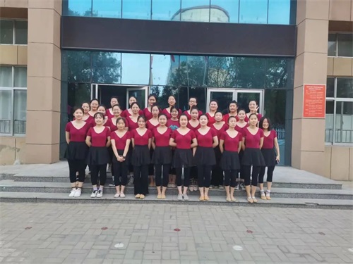 �����ǿ�