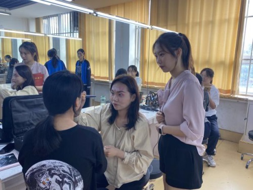 ����(sh��)�`���ƴ�������p�_(d��)��(bi��o)��ɽ�|ʡ�H���̘I(y��)�W(xu��)У�_չ��ĩ���������_(d��)��(bi��o)���(d��ng)����(sh��)�`���ƴ�������p�_(d��)��(bi��o)��ɽ�|ʡ�H���̘I(y��)�W(xu��)У�_չ��ĩ���������_(d��)��(bi��o)���(d��ng)