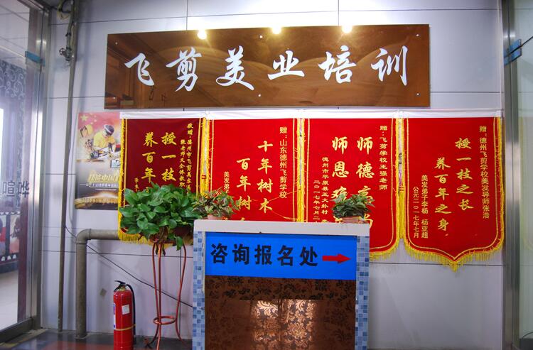 2022���ݸ���I(y��)�WУ�R�������֣�