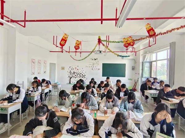 2022�ĳǇ��k���k�I(y��)�W(xu��)У�R�������֣�