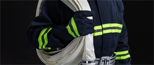 �����й��h�����WУ�����������B(y��ng)��Æ���